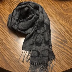 NWOT Coach signature scarf